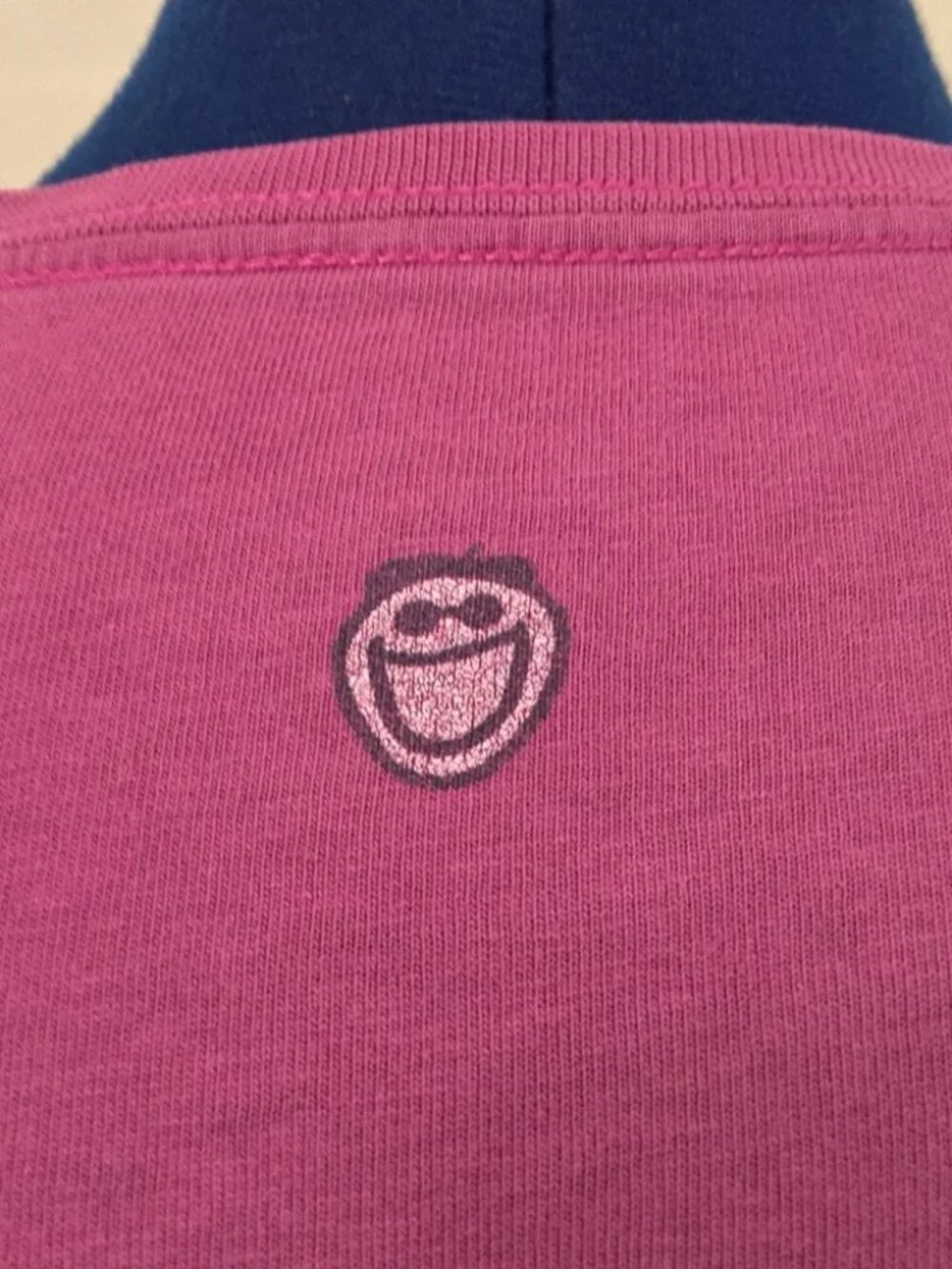 Life is Good purple flip flop crewneck short sleeve cotton t-shirt - Picture 8 of 9
